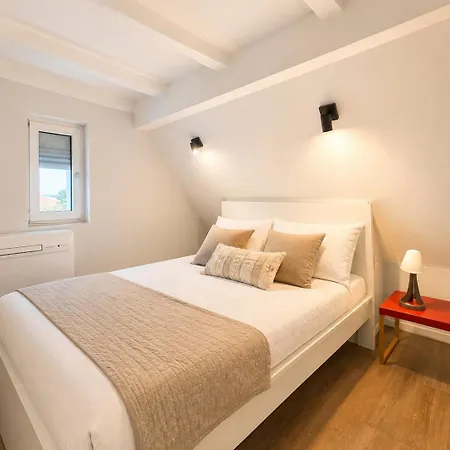By O&h Partners - Le Novera Daire *
